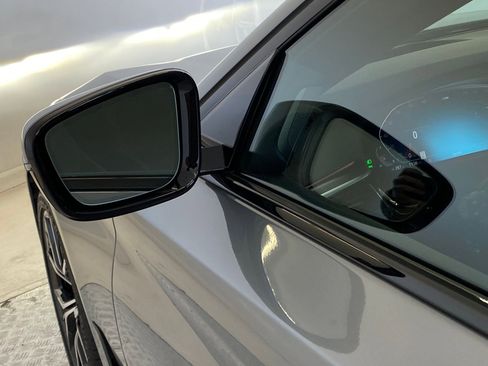 Certified 2023 BMW 540i xDrive w/ M Sport Package image 23