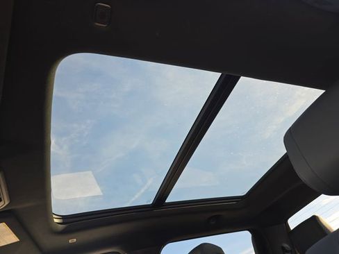 Certified 2025 Toyota Tundra Limited image 28