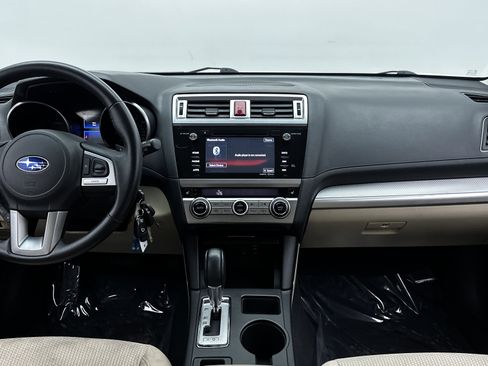 Used 2017 Subaru Outback 2.5i Premium image 25