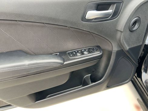 Used 2022 Dodge Charger GT w/ Blacktop Package image 12