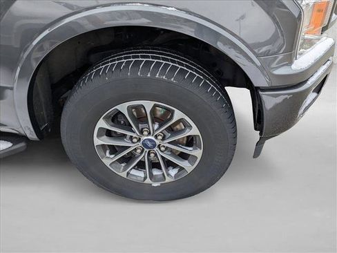 Used 2019 Ford F150 XLT w/ Equipment Group 302A Luxury image 6