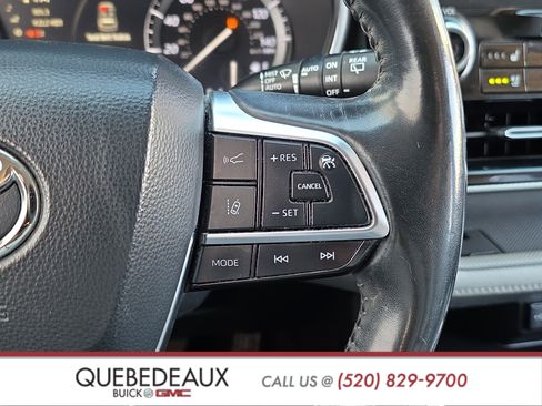 Used 2020 Toyota Highlander Platinum image 14