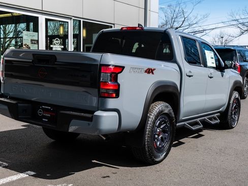 New 2025 Nissan Frontier PRO-4X image 6