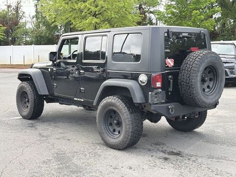 Used 2010 Jeep Wrangler Unlimited Sport w/ Mopar Chrome Edition Group AWD/4WD image 3