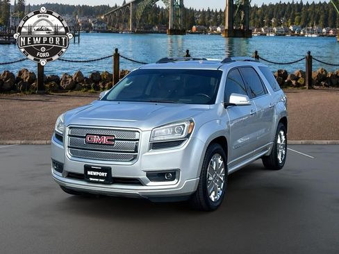 Used 2016 GMC Acadia Denali AWD/4WD image 4
