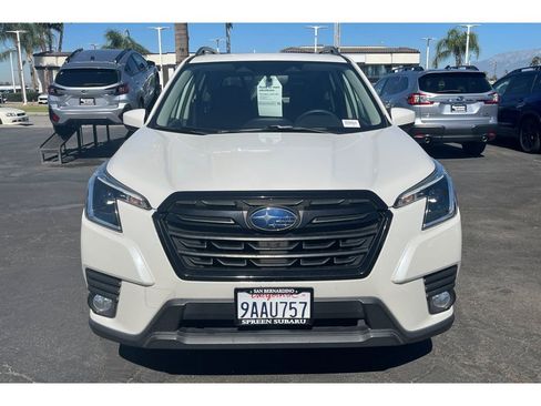 Certified 2022 Subaru Forester Premium w/ Popular Package #2 AWD/4WD image 9