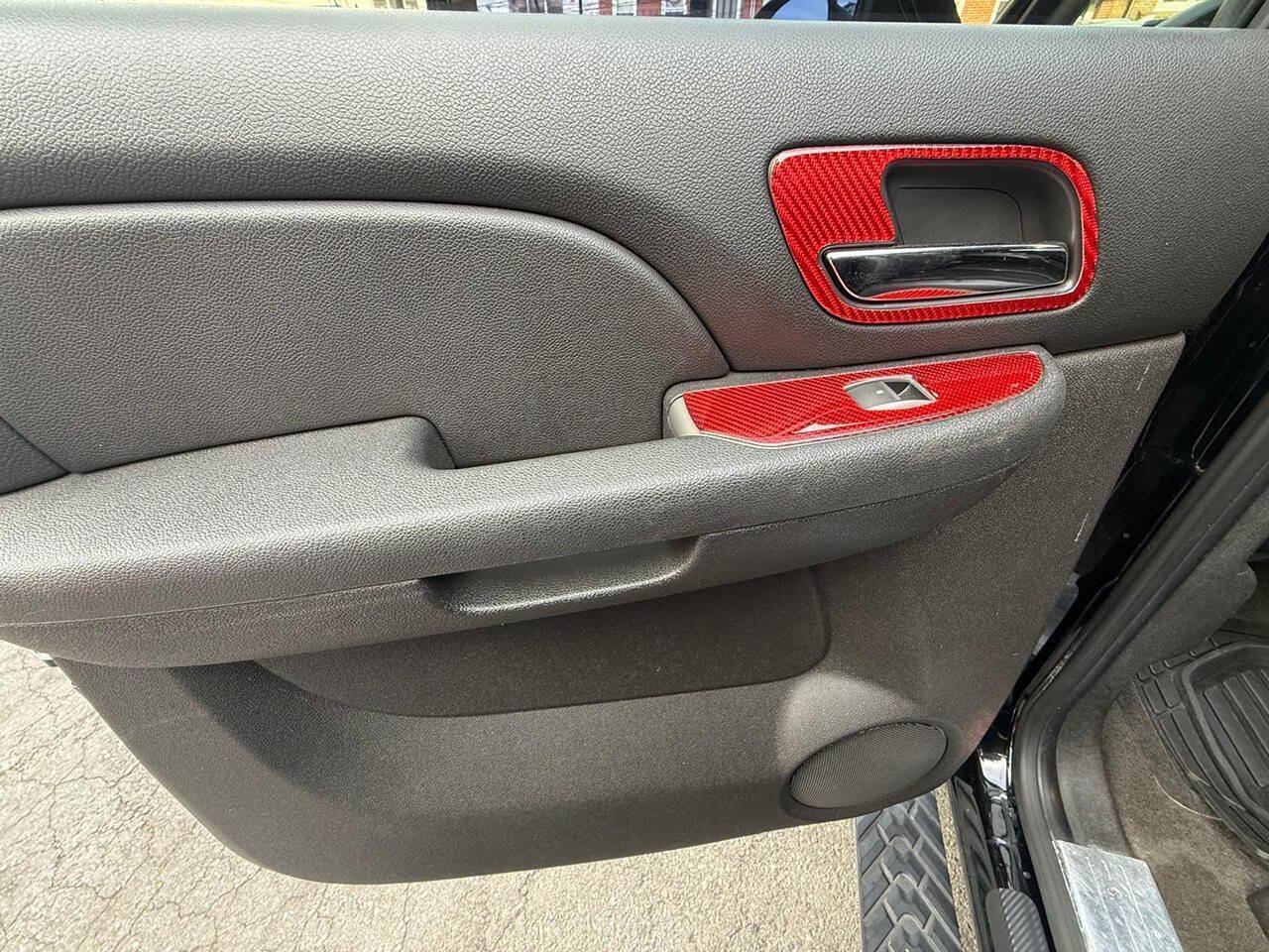 Used 2012 Chevrolet Avalanche LT w/ Suspension Package, Off-Road AWD/4WD image 19