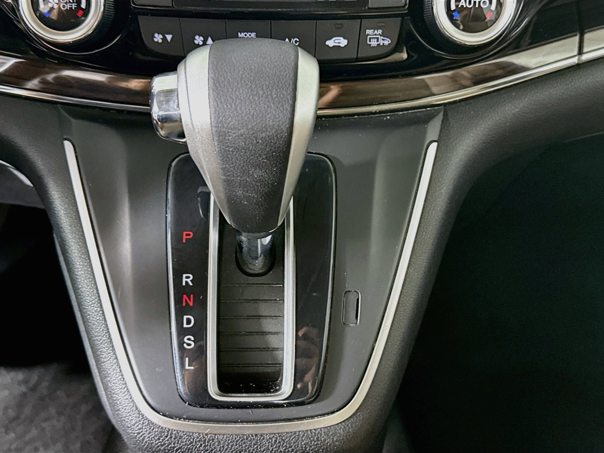 Used 2015 Honda CR-V EX-L image 19