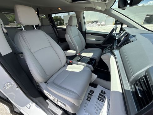 Used 2026 Honda Odyssey EX-L image 27