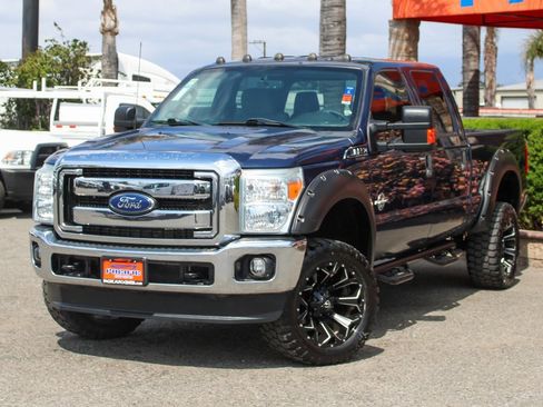 Used 2016 Ford F250 XLT w/ XLT Value Package image 4