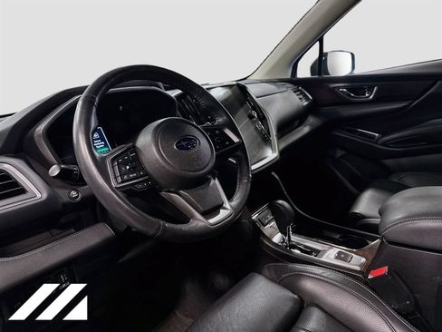 Used 2023 Subaru Ascent Touring AWD/4WD image 9