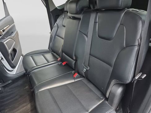 Used 2024 Kia Telluride LX FWD image 33