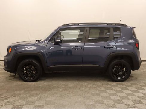 Used 2020 Jeep Renegade Altitude w/ UConnect 8.4 Nav Group image 2