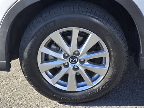Used 2016 MAZDA CX-5 Sport w/ Rear Camera Package image 9