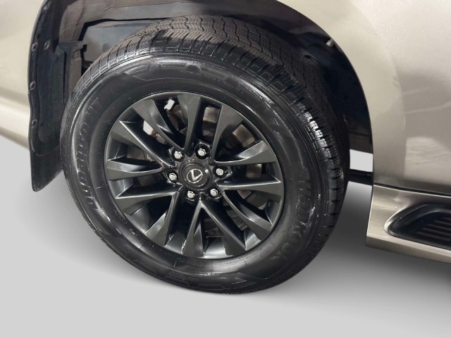 Certified 2023 Lexus GX 460 Premium w/ Premium Package AWD/4WD image 8