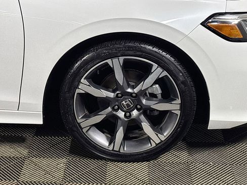 Used 2025 Honda Civic Sport Touring image 24