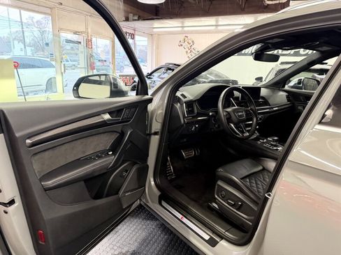 Used 2019 Audi SQ5 Prestige image 14