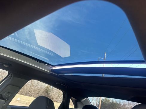 Used 2025 Kia K5 GT image 31