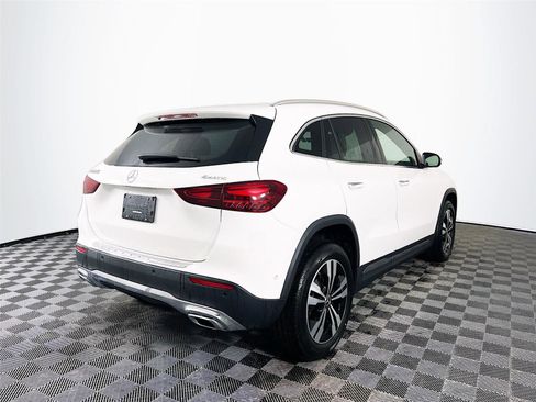 Used 2025 Mercedes-Benz GLA 250 4MATIC image 6