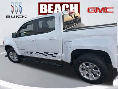 Used 2022 Chevrolet Colorado LT w/ LT Convenience Package image 6