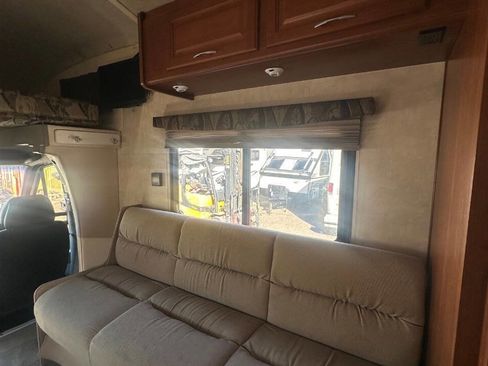 Used 2008 Dodge Sprinter 3500 image 17