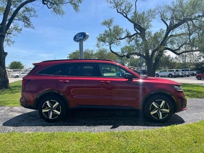 Used 2022 Kia Sorento EX w/ Panoramic Sunroof Package