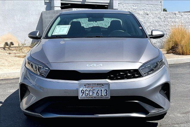 Used 2023 Kia Forte LXS FWD image 2