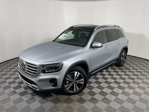 New 2026 Mercedes-Benz GLB 250 image 1