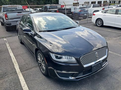 Used 2020 Lincoln MKZ FWD image 6