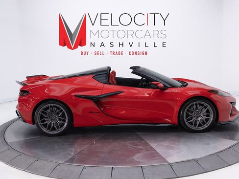 Used 2023 Chevrolet Corvette Z06 image 13