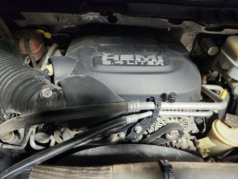 Used 2016 RAM 2500 Laramie w/ Convenience Group image 38