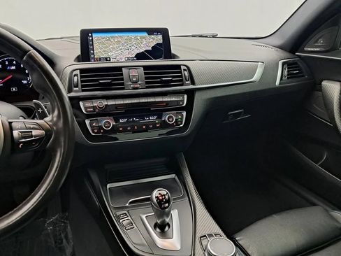 Used 2018 BMW M2 RWD image 17