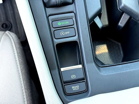 Used 2025 Honda Accord SE image 21