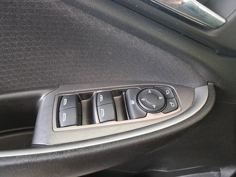 Used 2023 Chevrolet Malibu LT image 22