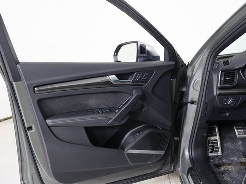 Used 2023 Audi SQ5 Premium Plus w/ Premium Plus Package image 23