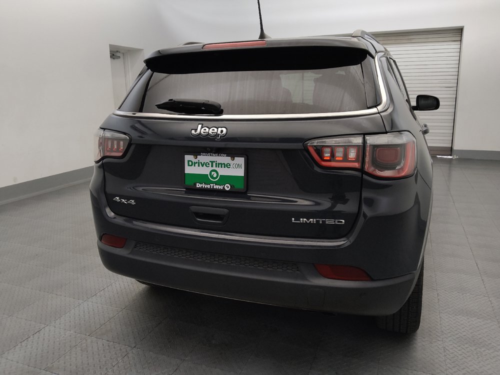 Used 2017 Jeep Compass Limited w/ Navigation Group AWD/4WD image 7