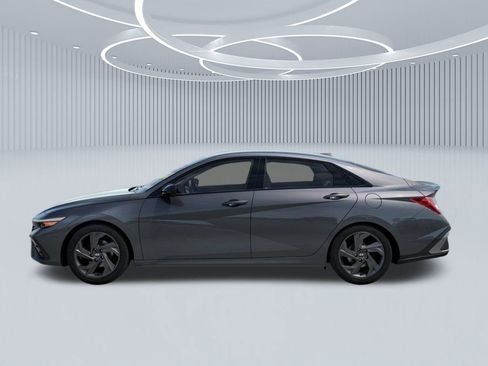 New 2026 Hyundai Elantra Sport image 3