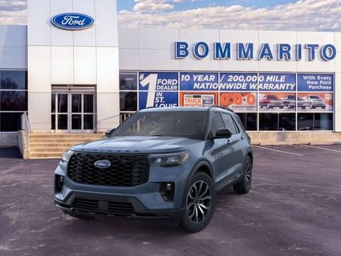 New 2026 Ford Explorer ST-Line AWD/4WD image 2