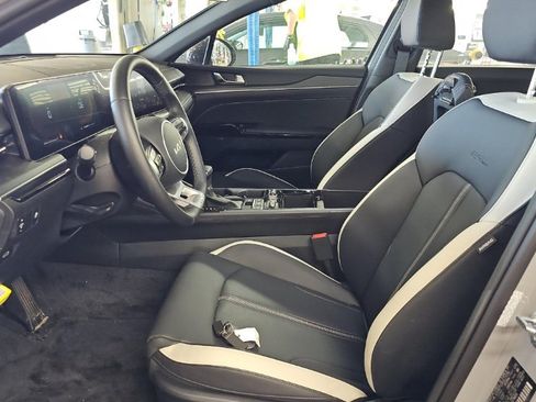 Used 2025 Kia K5 GT-Line w/ GT-Line Premium Package AWD/4WD image 5