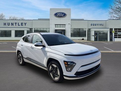 Used 2024 Hyundai Kona SEL FWD image 4
