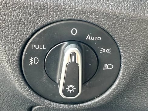 Used 2021 Volkswagen Jetta S FWD image 23
