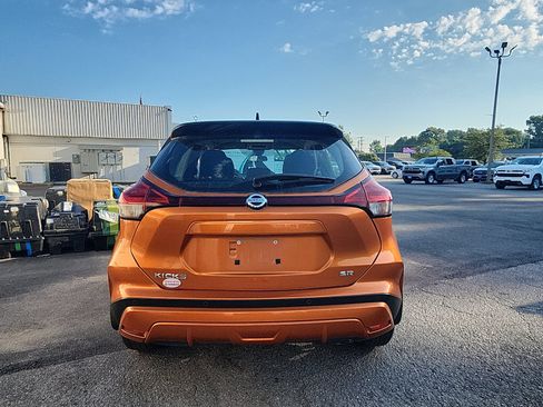 Used 2021 Nissan Kicks SR FWD image 4