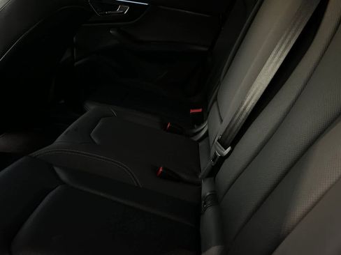 Used 2019 Audi Q8 Prestige image 5