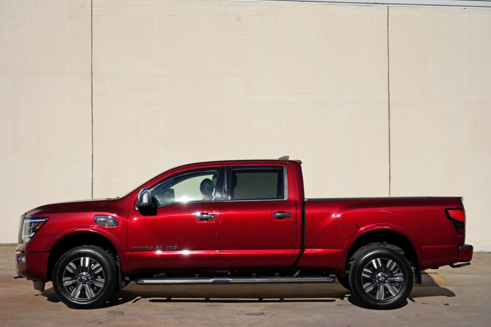 Used 2023 Nissan Titan Platinum Reserve w/ Moonroof Package AWD/4WD image 52