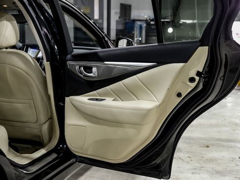 Used 2016 INFINITI Q50 3.0t Premium w/ 3.0T Premium Plus Package image 49