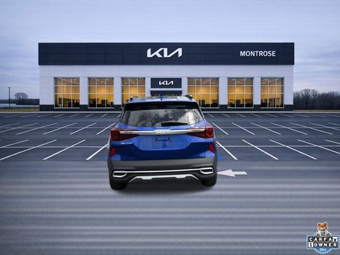 Certified 2022 Kia Seltos EX AWD/4WD image 6