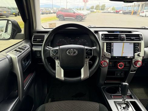 Used 2021 Toyota 4Runner Trail Special Edition AWD/4WD image 22