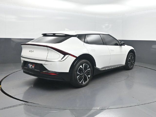 Used 2024 Kia EV6 Wind w/ Wind Technology Package RWD image 31