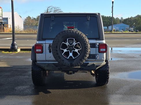 Used 2020 Jeep Wrangler Rubicon image 5