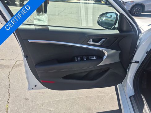 Used 2026 Genesis G70 2.5T AWD/4WD image 16